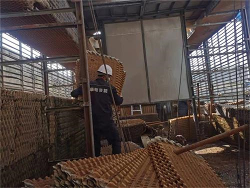 玻璃鋼涼水塔的高銷量需這些因素來保障,玻璃鋼涼水塔
