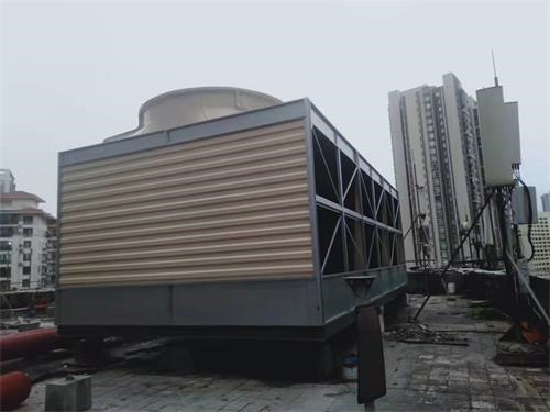 玻璃鋼冷卻塔類型和工作方式,玻璃鋼冷卻塔填料廠家