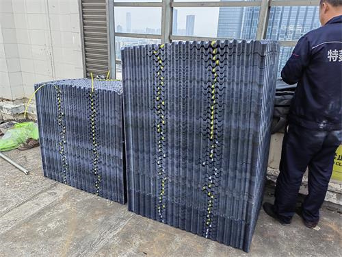 玻璃鋼方形逆流式冷卻塔的組成(河南方形逆流式玻璃鋼冷卻塔廠)